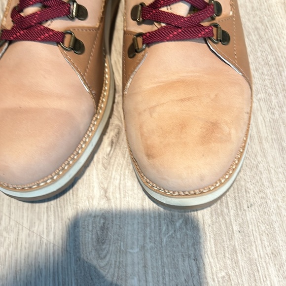 Tom’s MESA FAUX FUR LACE-UP BOOT IN NATURAL
 size 9 - Picture 2 of 5